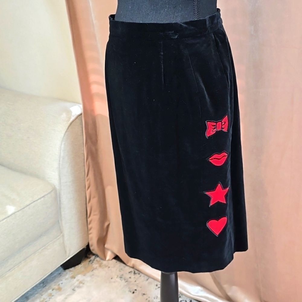 ESCADA by Magaretha Ley Vintage Black Velvet Pencil Skirt - Picture 13 of 15